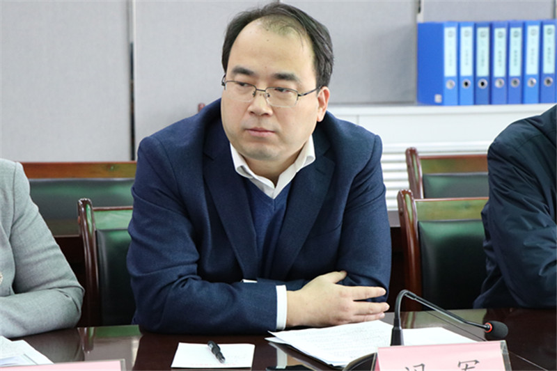 2.馮軍校長發言.jpg