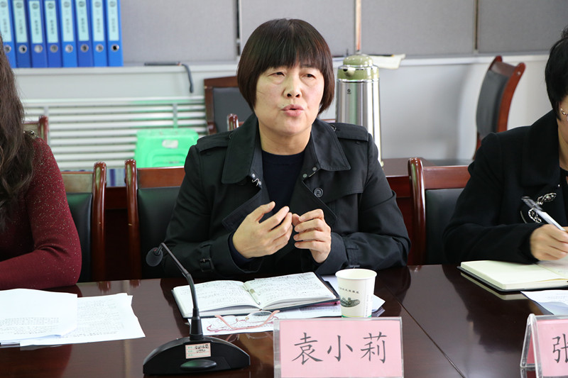 8.九十九中袁小莉副校長發言.jpg