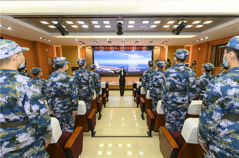 13合唱軍歌.jpg