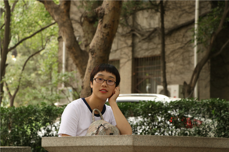 陳妍.jpg