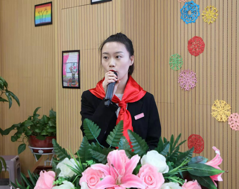 4.灃西新城第二學校大隊輔導員作工作報告.jpg