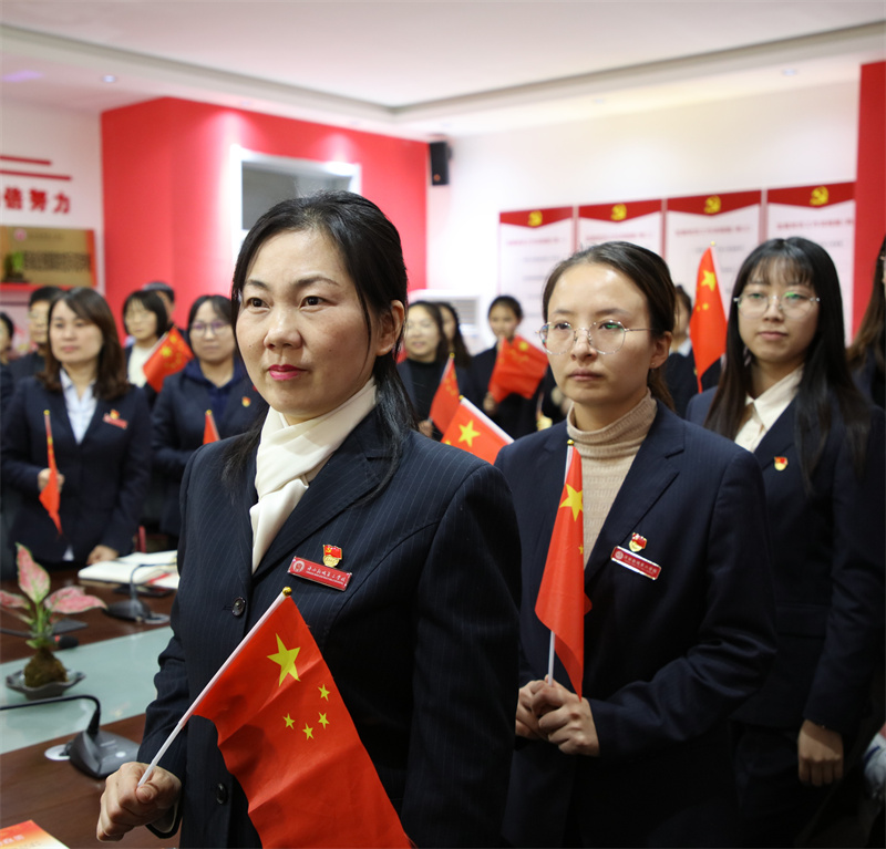 唱歌—梁薊華.jpg