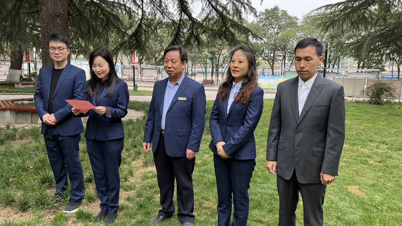 巨老師發言.jpg